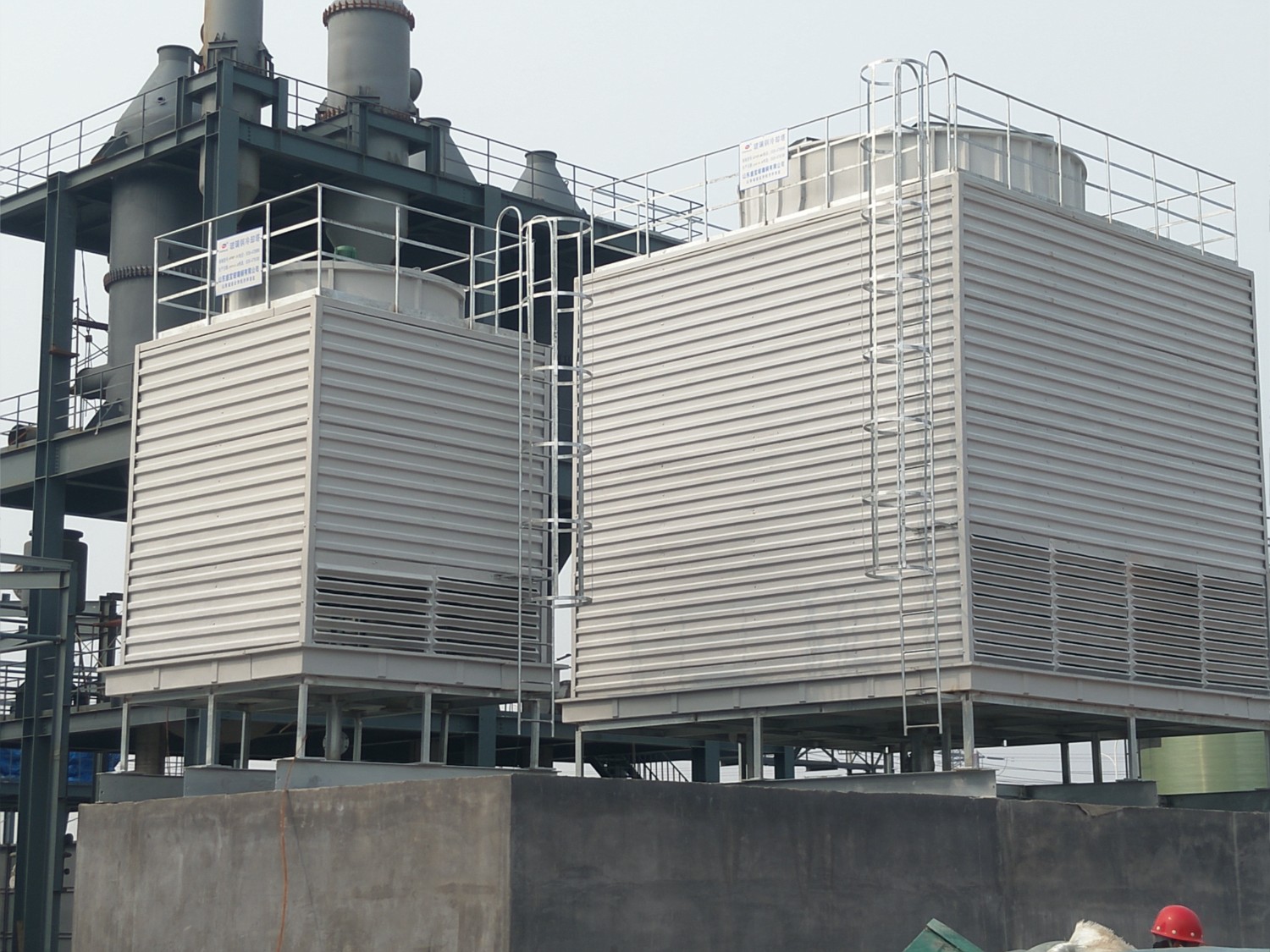 Steel structure cooling tower