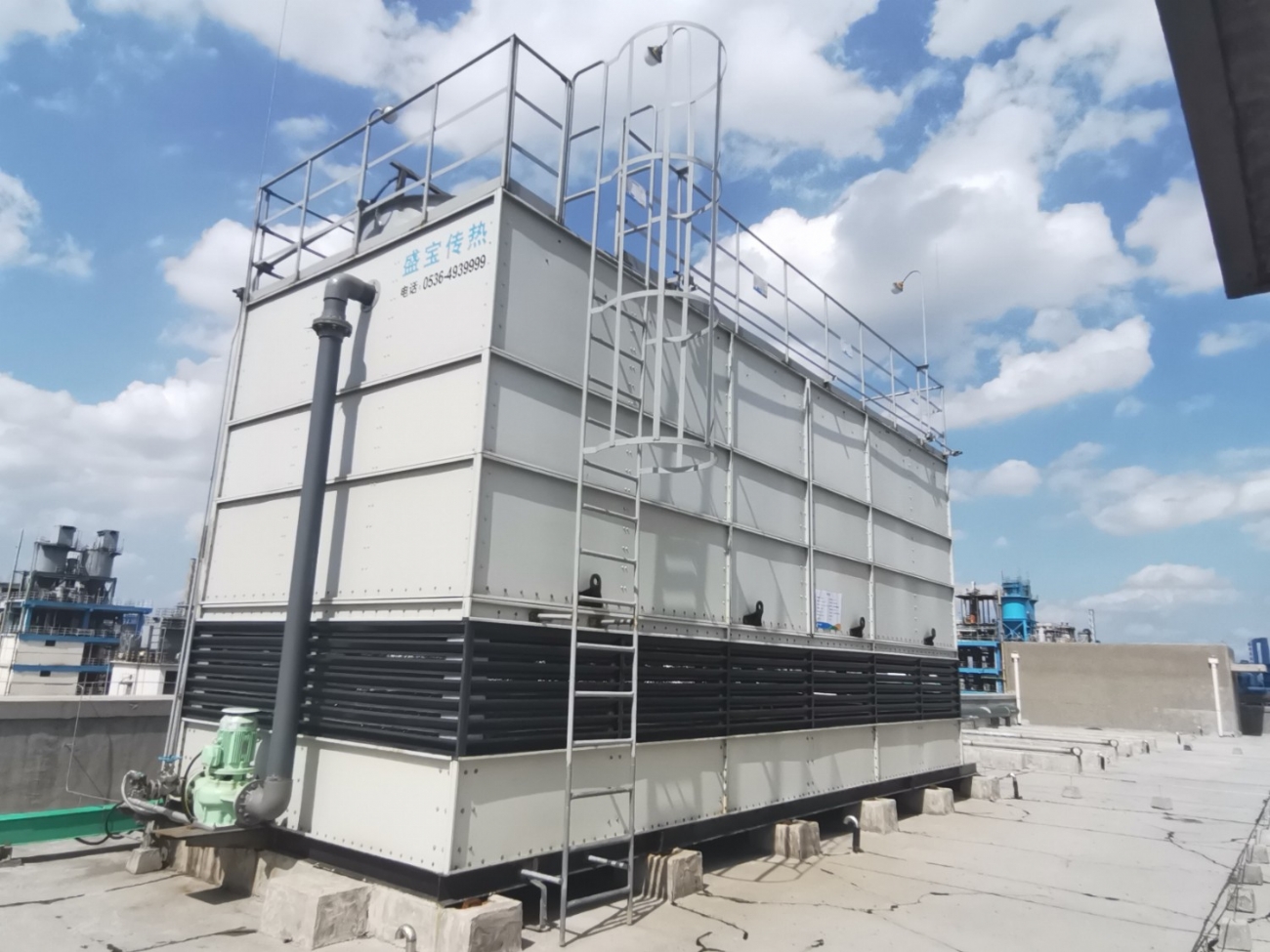 Closed cooling tower for electronic new materials