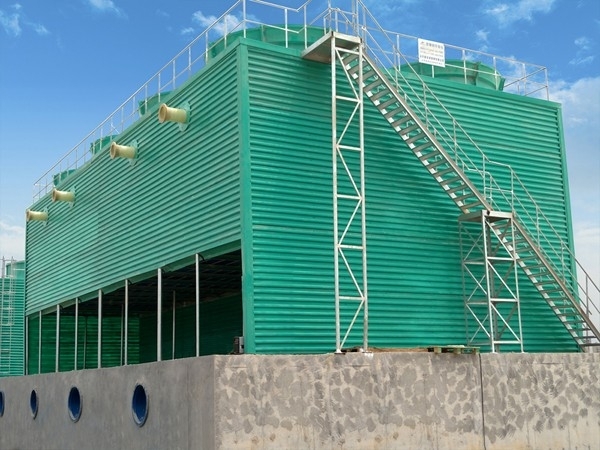 无填料喷雾式冷却塔