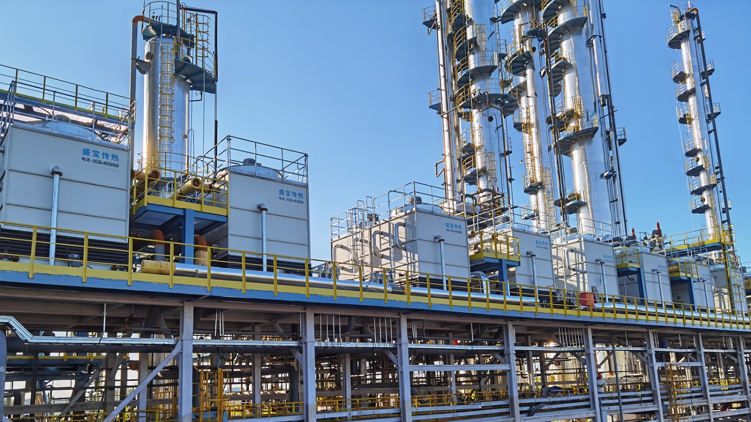 消雾闭式循环水冷却塔节能节水优势深度解析